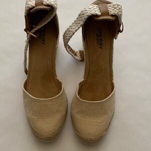 Sperry Women's Tan and Cream Espadrille Wedges